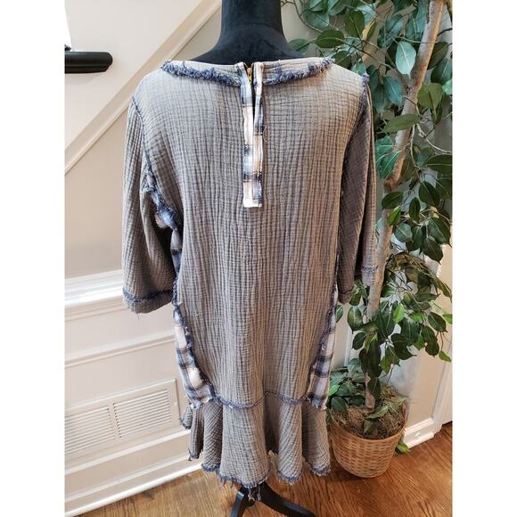 POL Mini Dress Women's Size Medium Gray Geo Print Gauze 3/4 Sleeve Round Neck - Picture 4 of 10